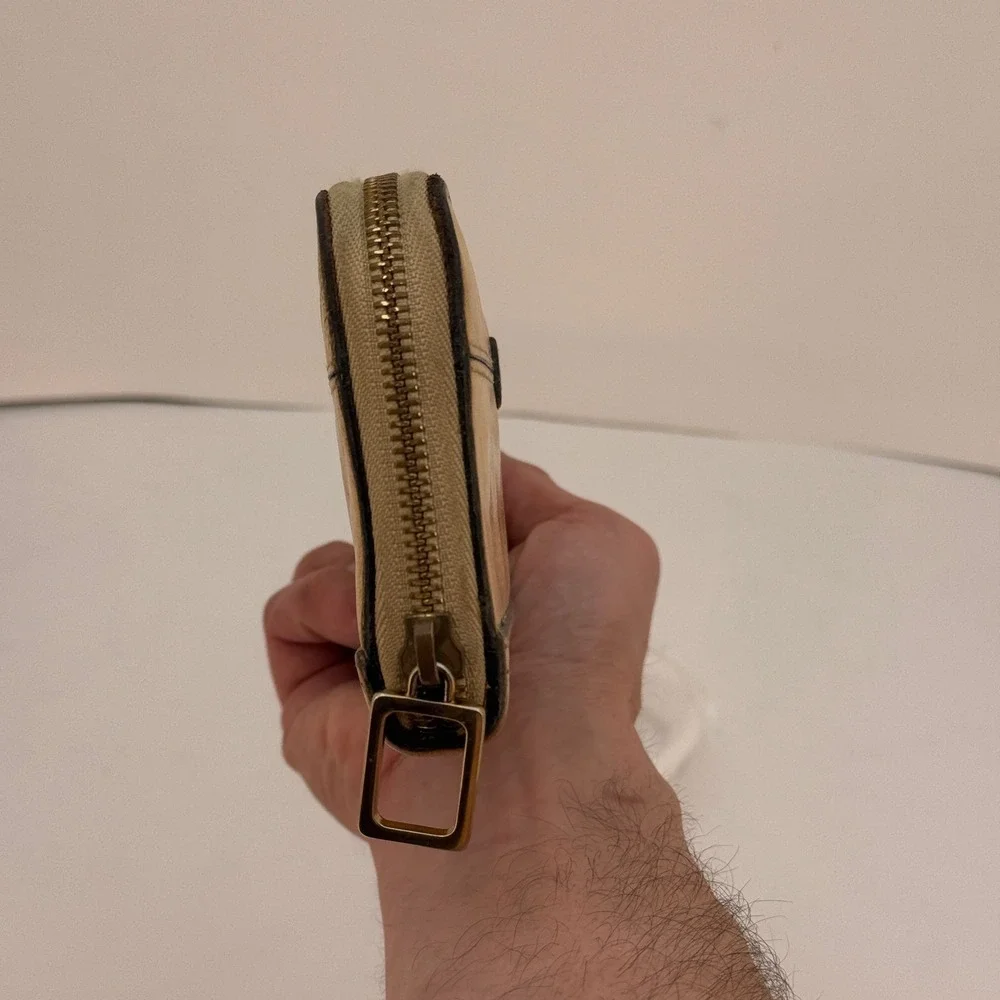 Chloe Tan Leather Zip‎ Around Long Wallet Gold Hardware Vintage Patina Italy